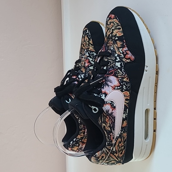 Nike AIR MAX 1 Heritage SPRING MIX Black Floral  Women's Size 7 Rare - Picture 7 of 14